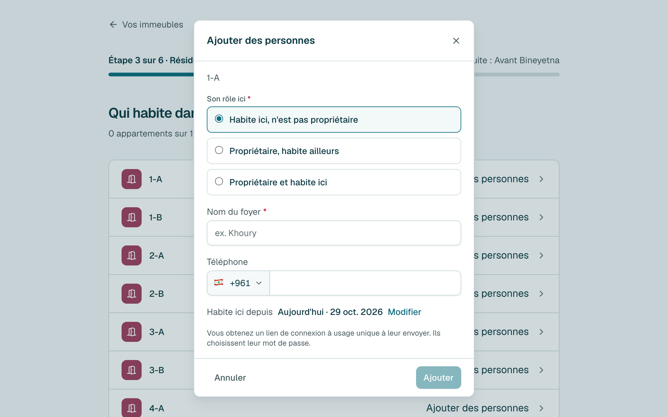 Choisissez une réponse : Habite ici, n'est pas propriétaire, Propriétaire, habite ailleurs ou Propriétaire et habite ici.
